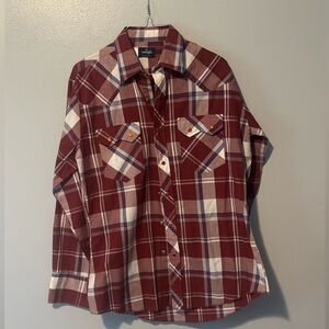 Vintage Men’s Wrangler Pearl Snap Long Sleeve Button Up Shirt. Medium.